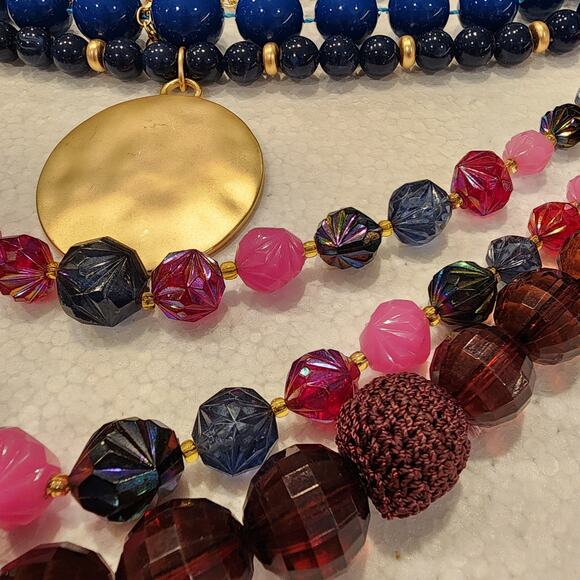 Vintage Rainbow Plastic Bead Necklace Lot 1950s-70s Retro Pin-Up Pride - Picture 7 of 7